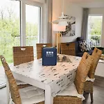 Haus Nr 40, Deichgraf * 쉴리그